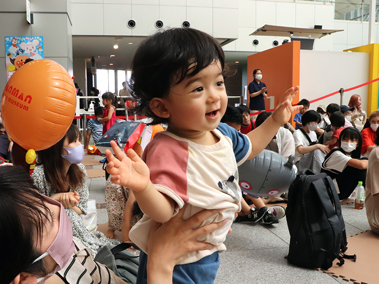 ステージお子さま